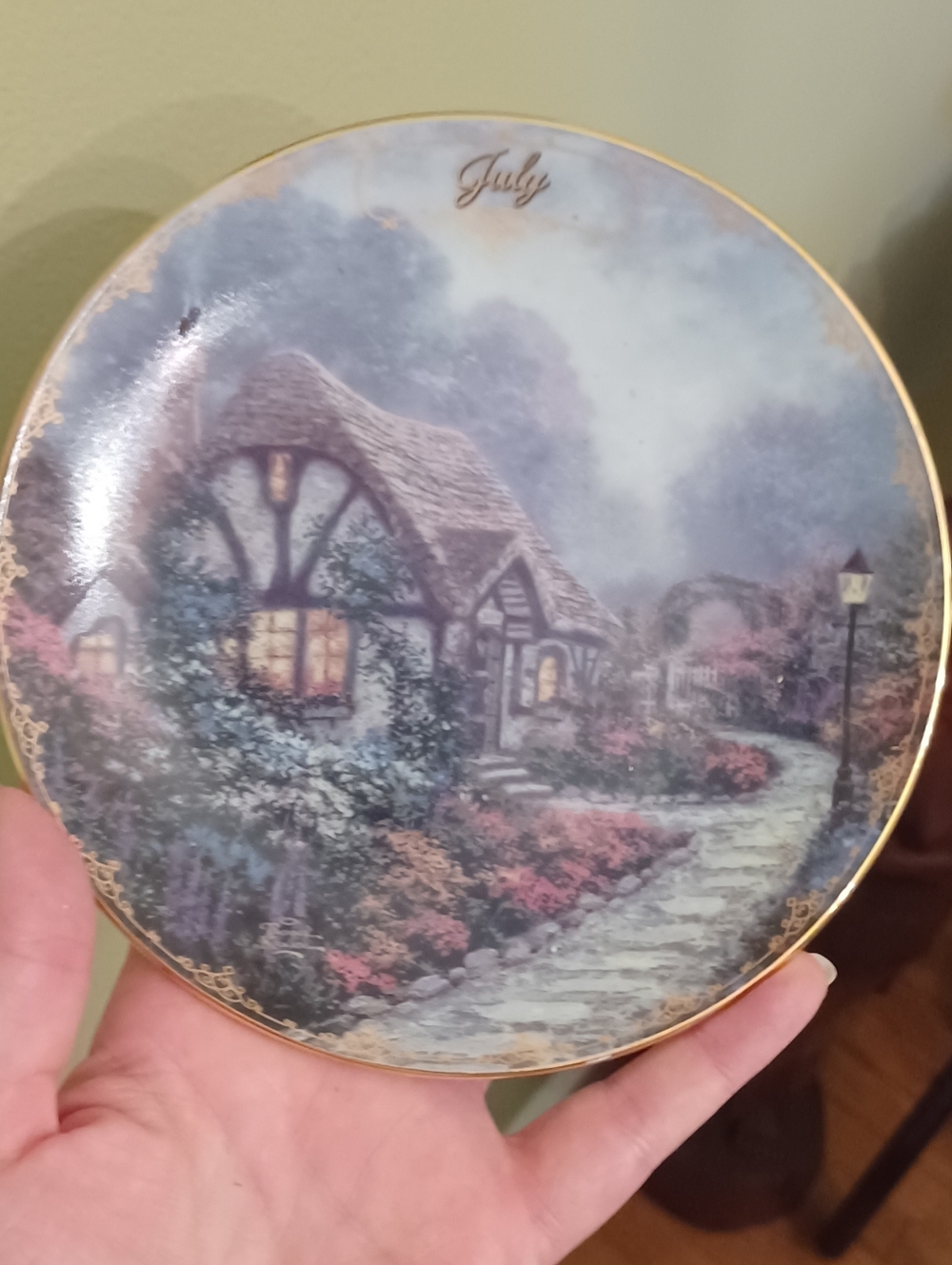 Thomas Kinkade Simpler Times July Chandler's Cottage Collector Plate
